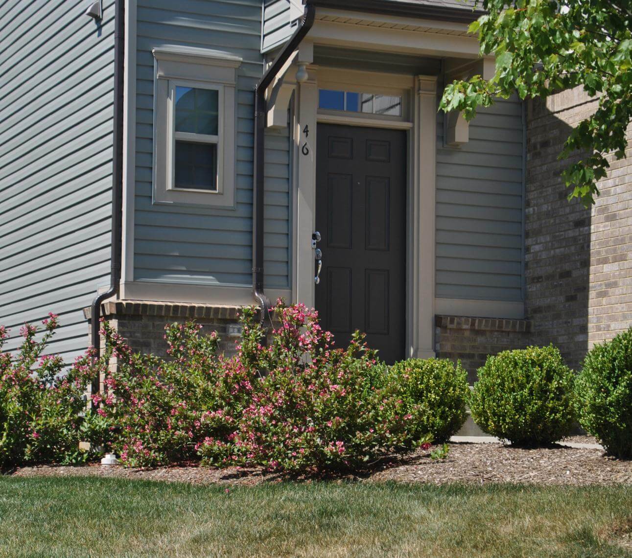 Kensington Square, Pulte Homes Menlo Engineering Associates Inc.