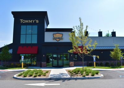 Tommy’s Tavern + Tap, Edison Towne Square