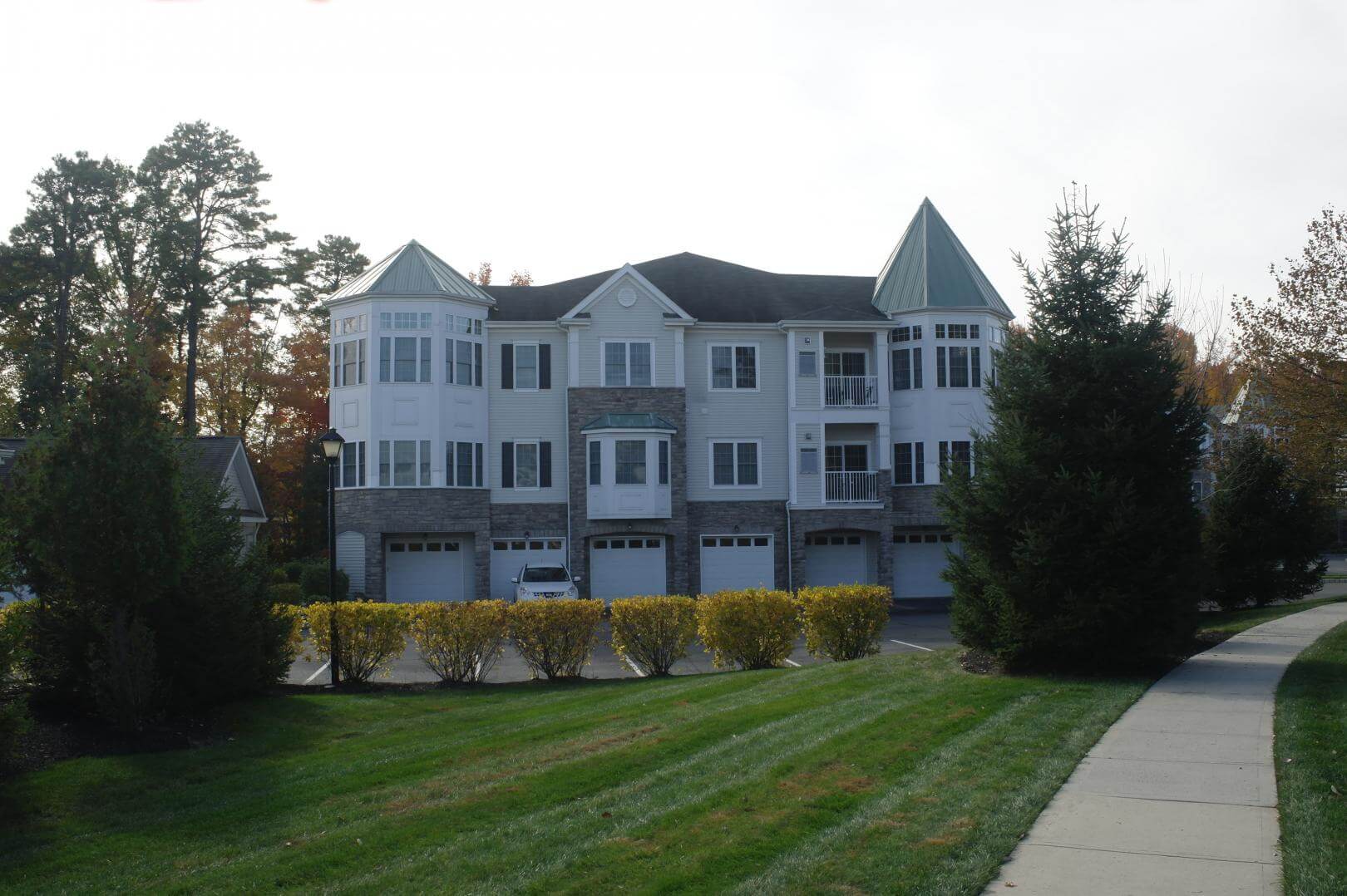 The Plaza Grande, Old Bridge, NJ Menlo Engineering Associates Inc.